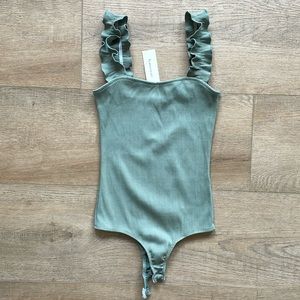 Francesca’s ruffle strap bodysuit, size M